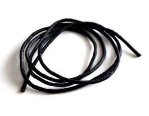 Voskovaná šňůra 1,5 mm, 1 m, černá