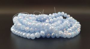 Slavík 8x6 mm, 68 ks, plnobarevná světle modrá s duhovým pokovem